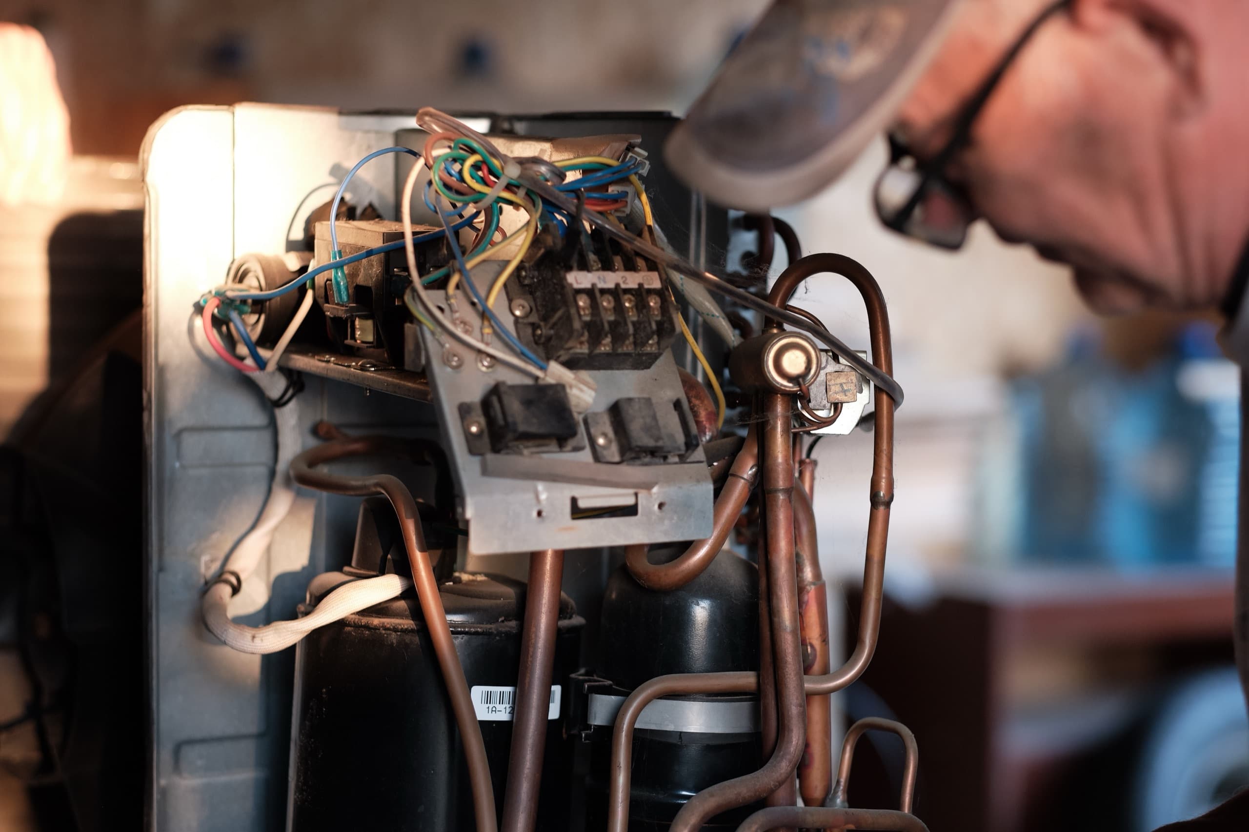 Air conditioner repair with spare parts