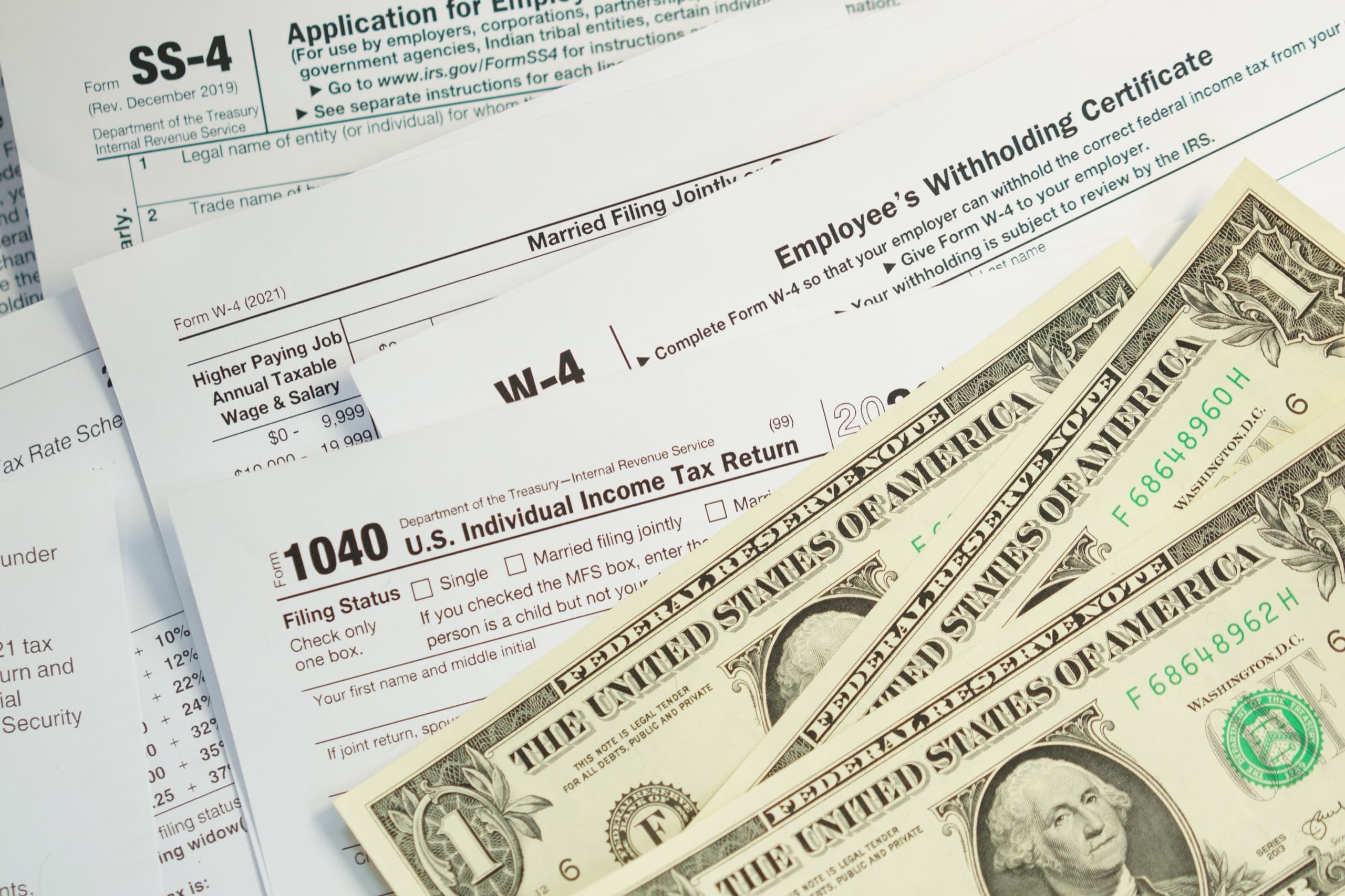 U.S. individual income tax return form